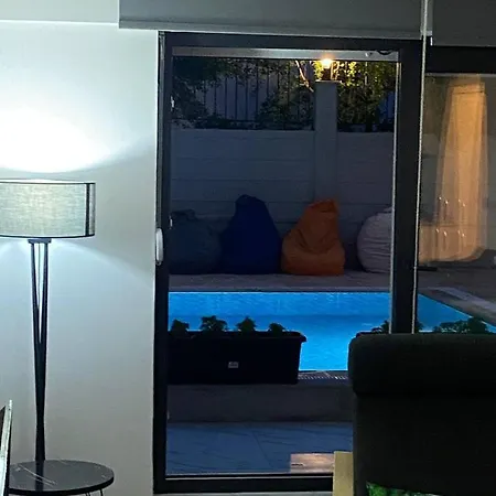 아파트 Luxury Pool 시데
